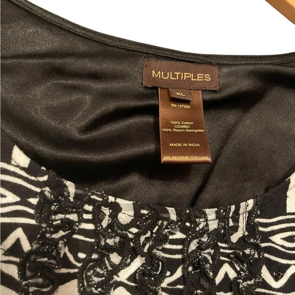 Multiples Black & White Geometric Blouse - Picture 3 of 3